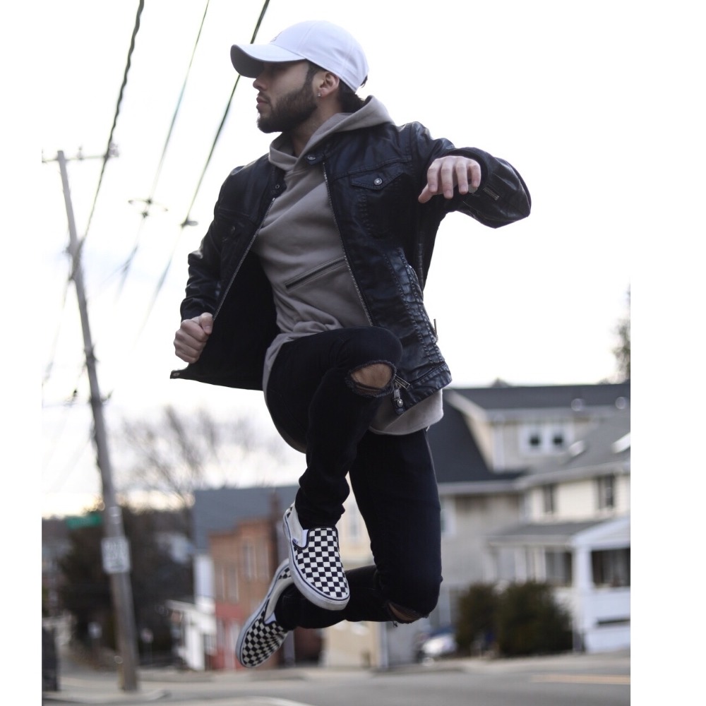 Meet your Posher, Zach